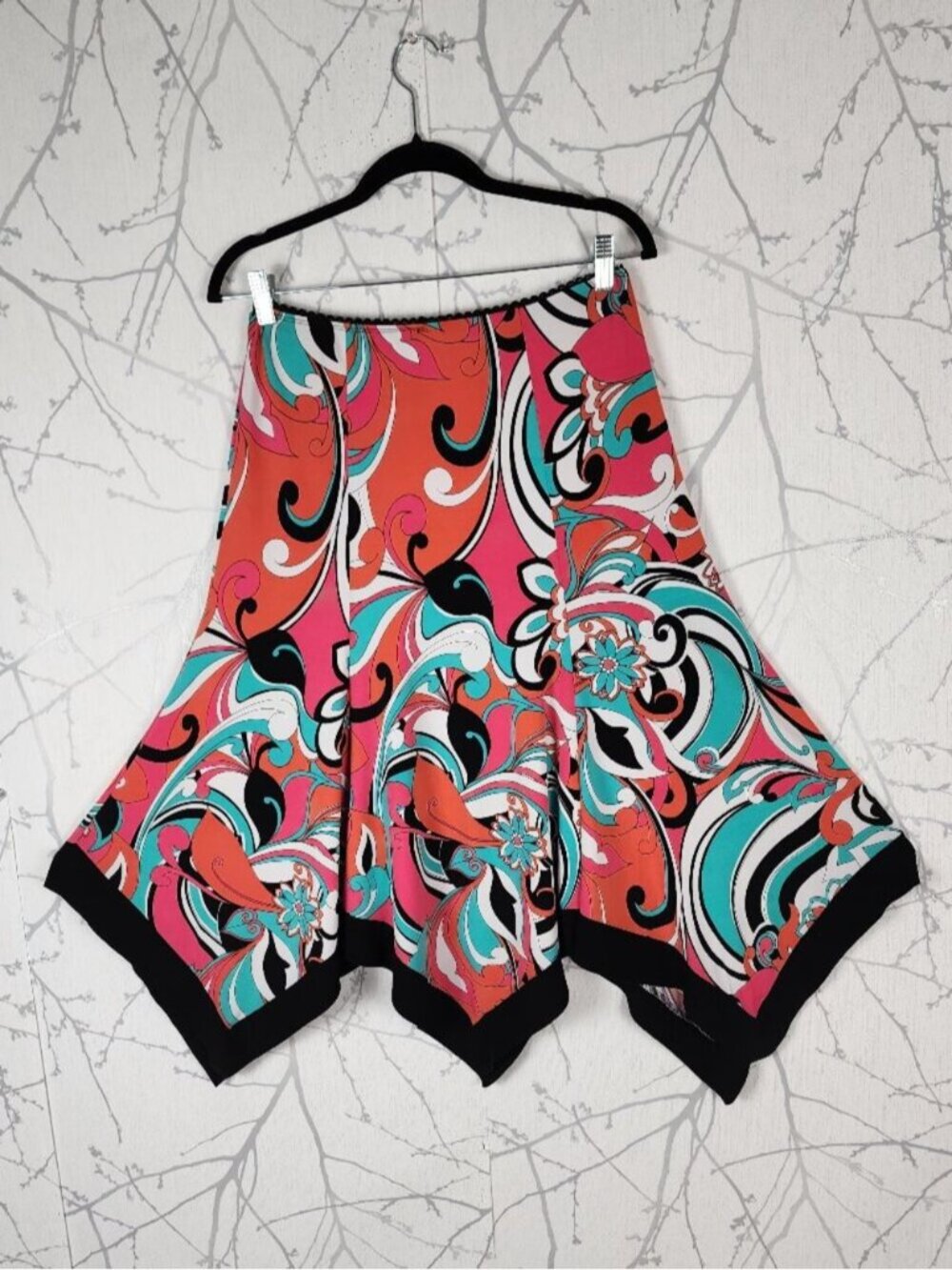 Chapter One Slinky Stretch Jersey Colorful Paisley Hankie Hem Skirt